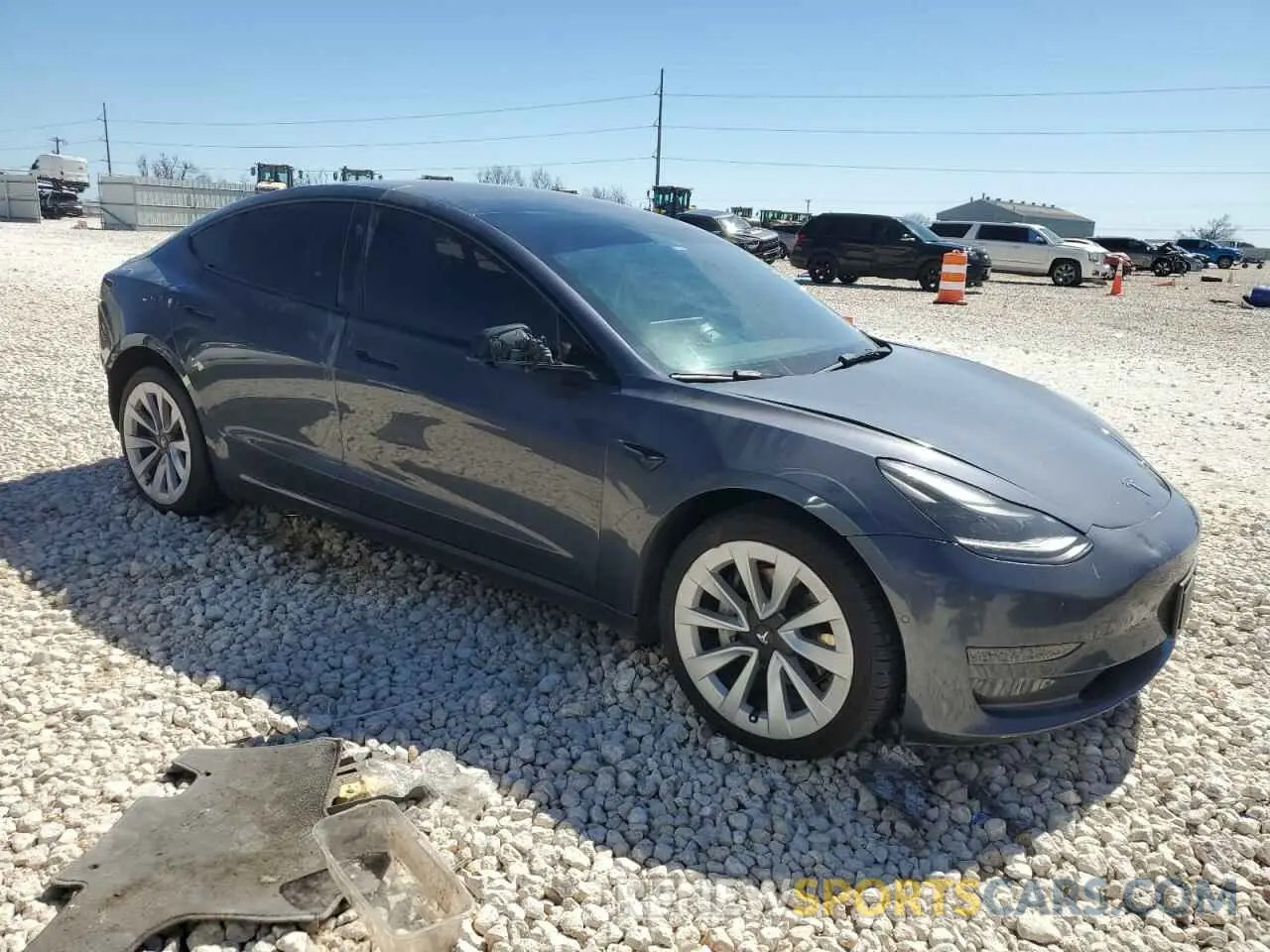 4 Фотография поврежденного автомобиля 5YJ3E1EA2NF188955 TESLA MODEL 3 2022