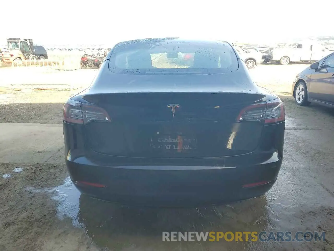 6 Photograph of a damaged car 5YJ3E1EA2NF190723 TESLA MODEL 3 2022
