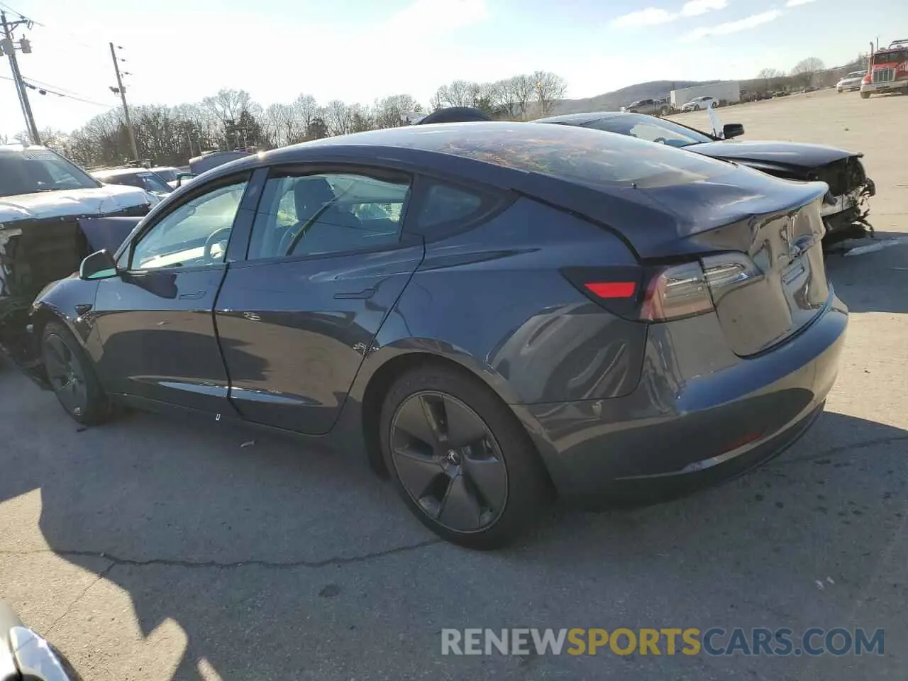 2 Photograph of a damaged car 5YJ3E1EA2NF191225 TESLA MODEL 3 2022