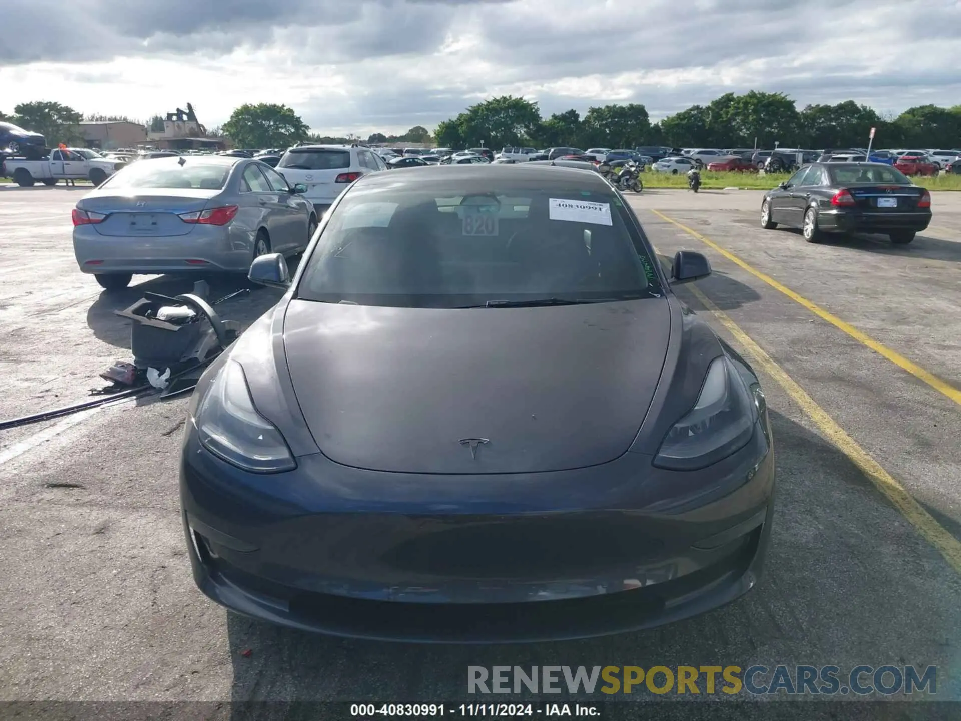 13 Photograph of a damaged car 5YJ3E1EA2NF250502 TESLA MODEL 3 2022