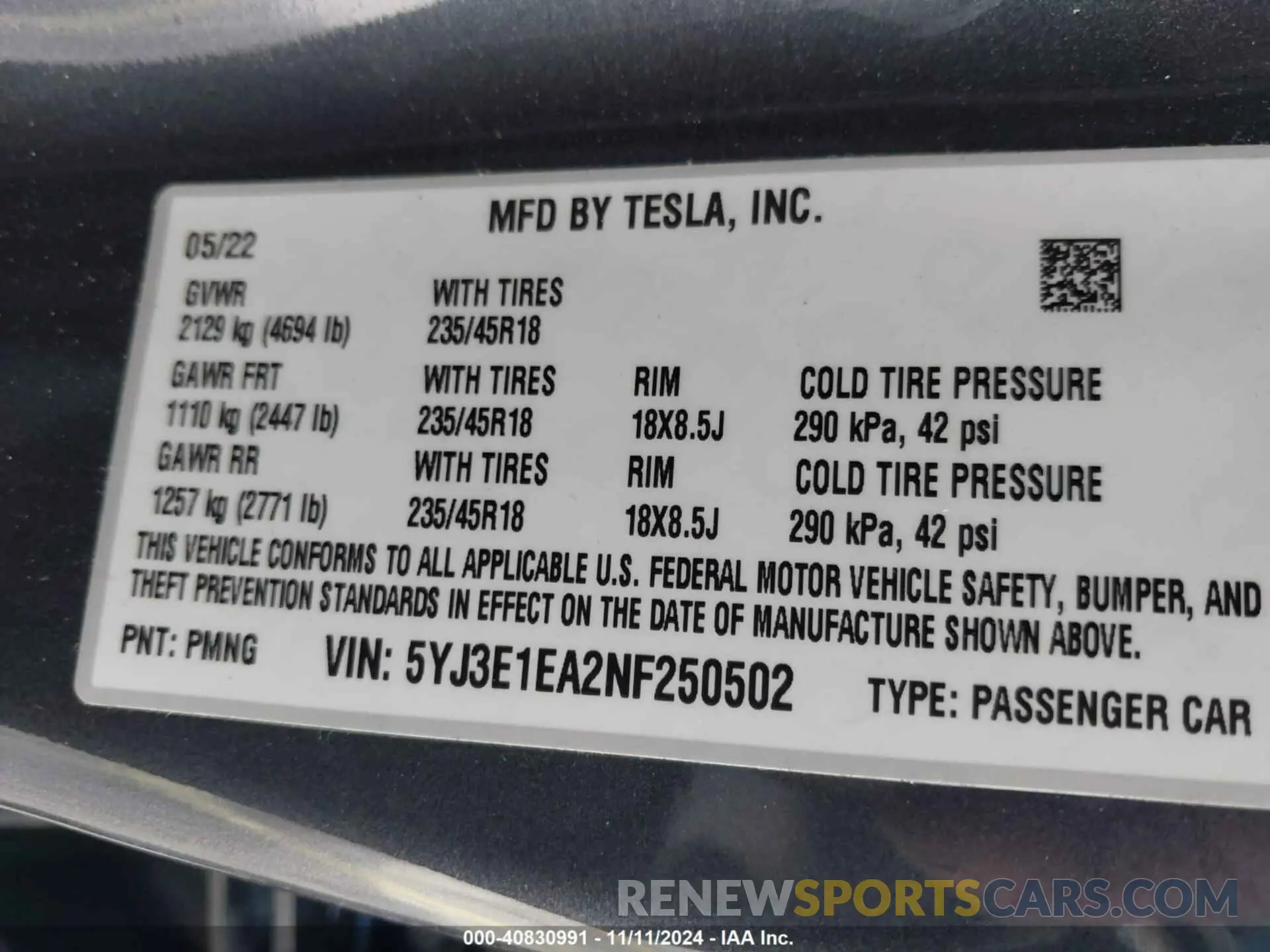 9 Photograph of a damaged car 5YJ3E1EA2NF250502 TESLA MODEL 3 2022
