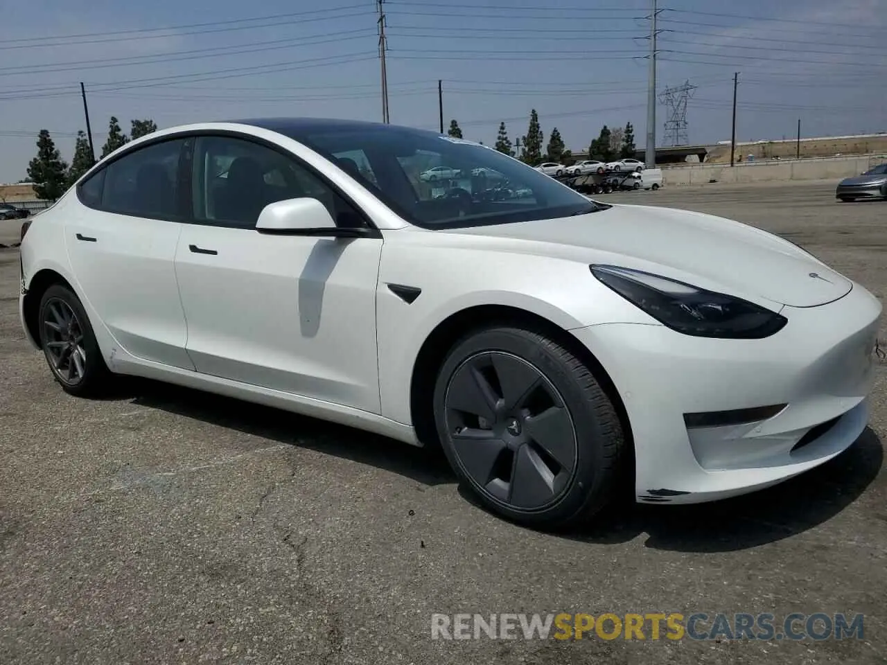 4 Фотография поврежденного автомобиля 5YJ3E1EA2NF345366 TESLA MODEL 3 2022