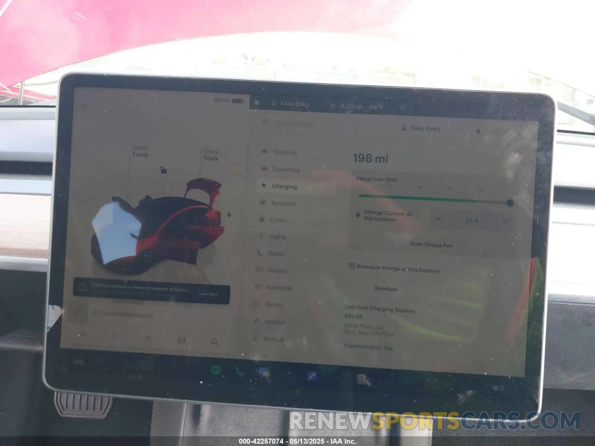 18 Photograph of a damaged car 5YJ3E1EA2NF354326 TESLA MODEL 3 2022