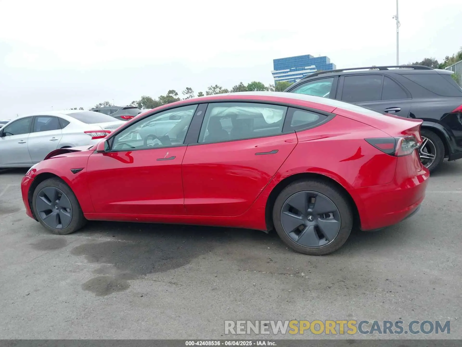14 Фотография поврежденного автомобиля 5YJ3E1EA3NF131986 TESLA MODEL 3 2022
