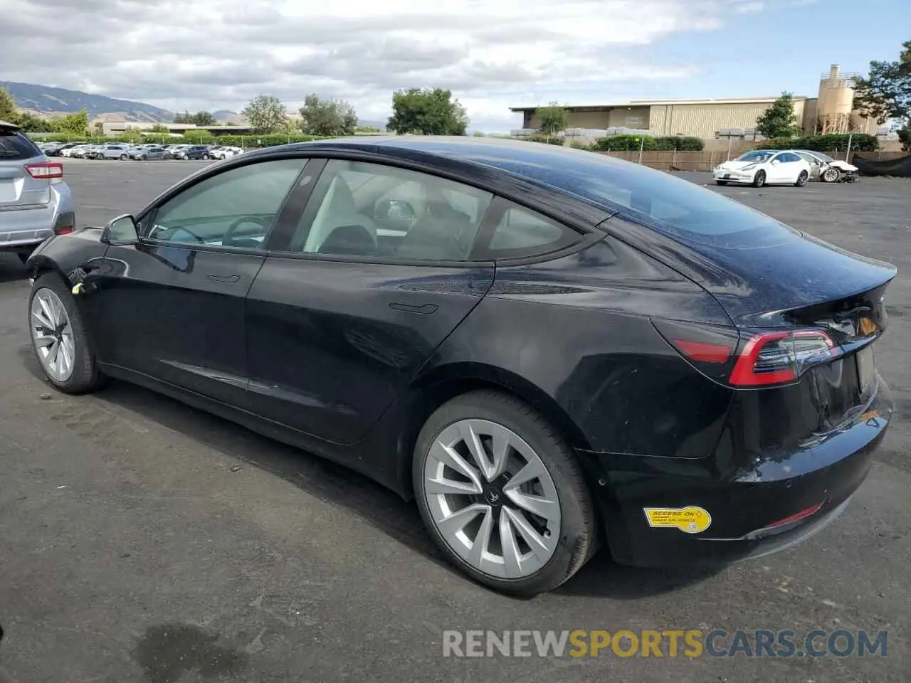 2 Фотография поврежденного автомобиля 5YJ3E1EA3NF138582 TESLA MODEL 3 2022