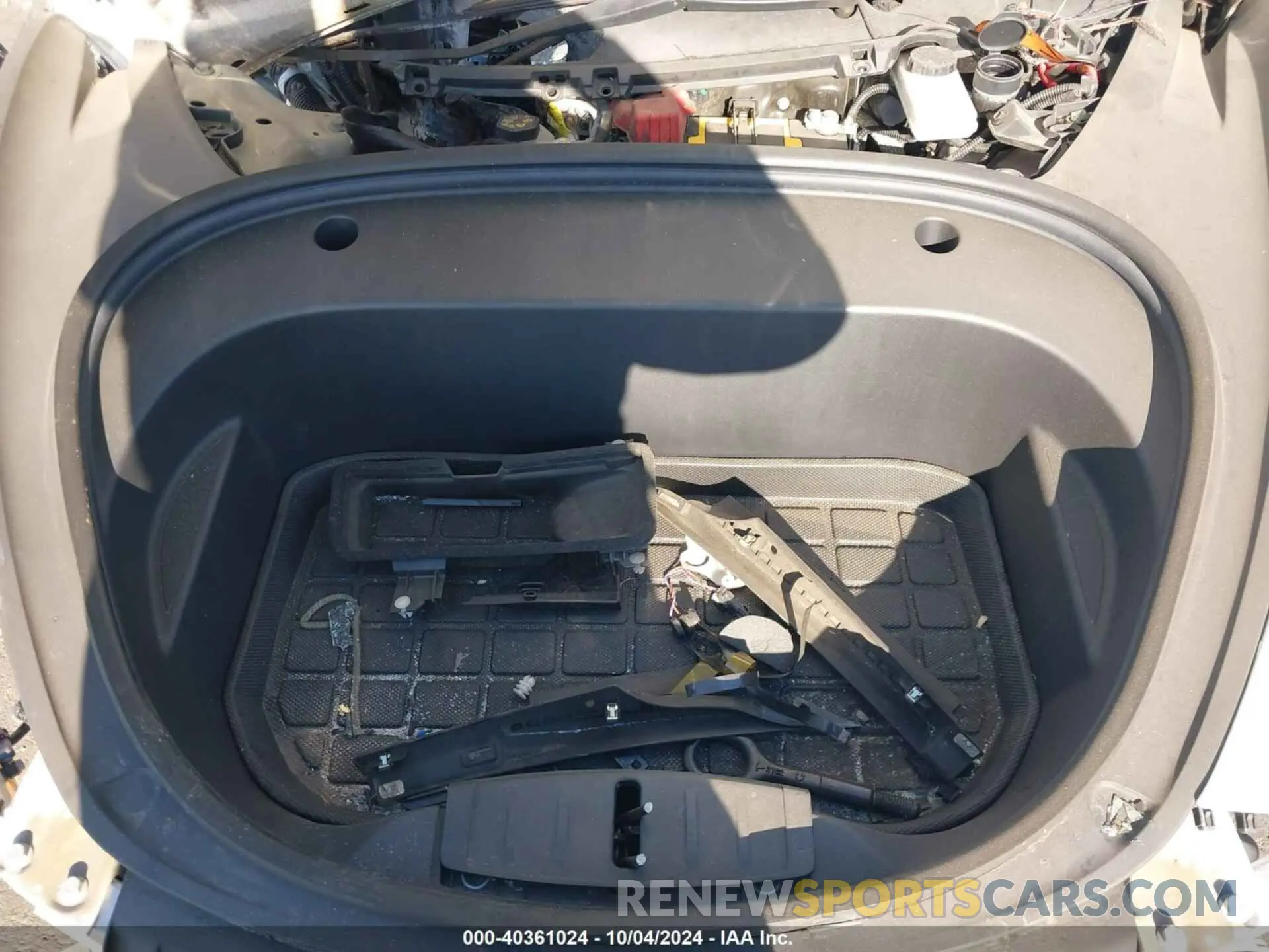 10 Photograph of a damaged car 5YJ3E1EA3NF143510 TESLA MODEL 3 2022