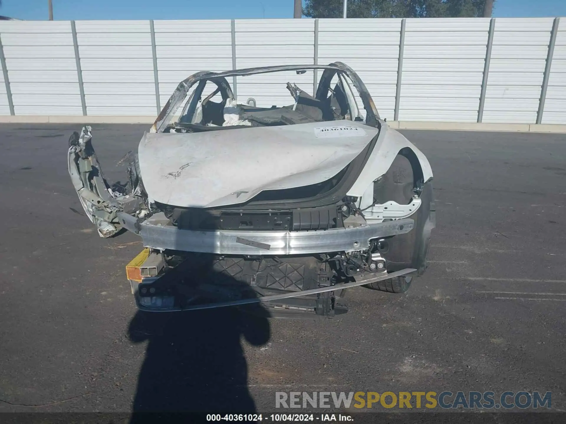 11 Photograph of a damaged car 5YJ3E1EA3NF143510 TESLA MODEL 3 2022