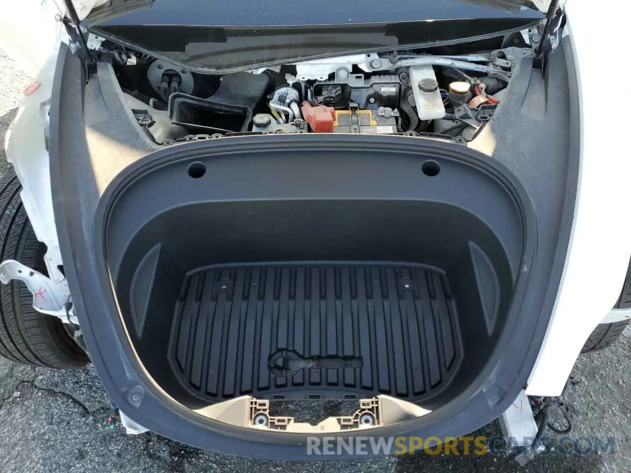 13 Photograph of a damaged car 5YJ3E1EA3NF145161 TESLA MODEL 3 2022