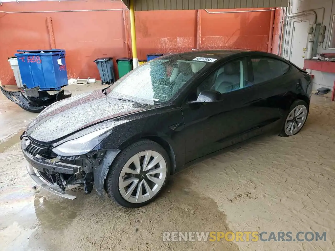 1 Photograph of a damaged car 5YJ3E1EA3NF185806 TESLA MODEL 3 2022
