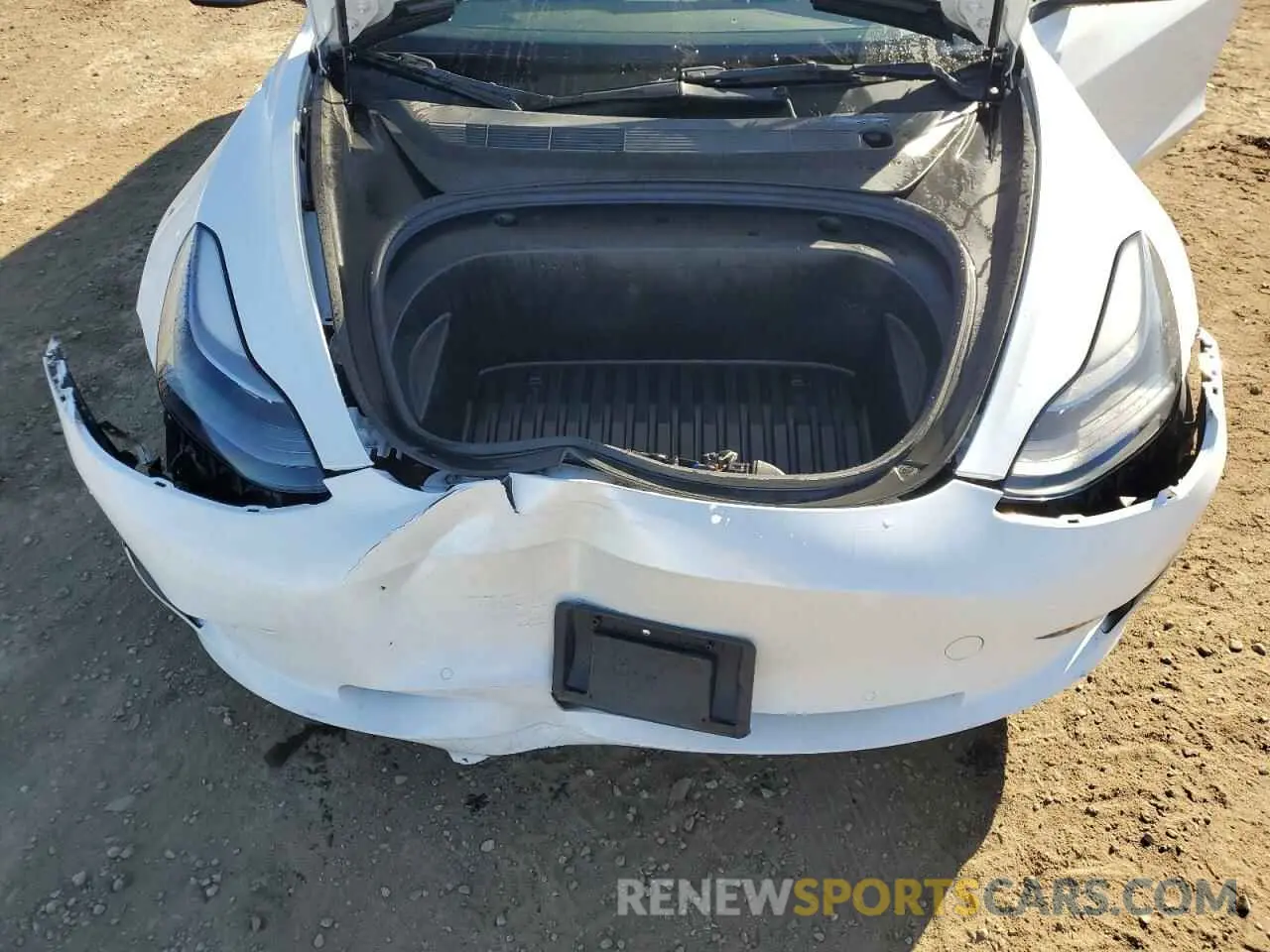 11 Photograph of a damaged car 5YJ3E1EA3NF190164 TESLA MODEL 3 2022