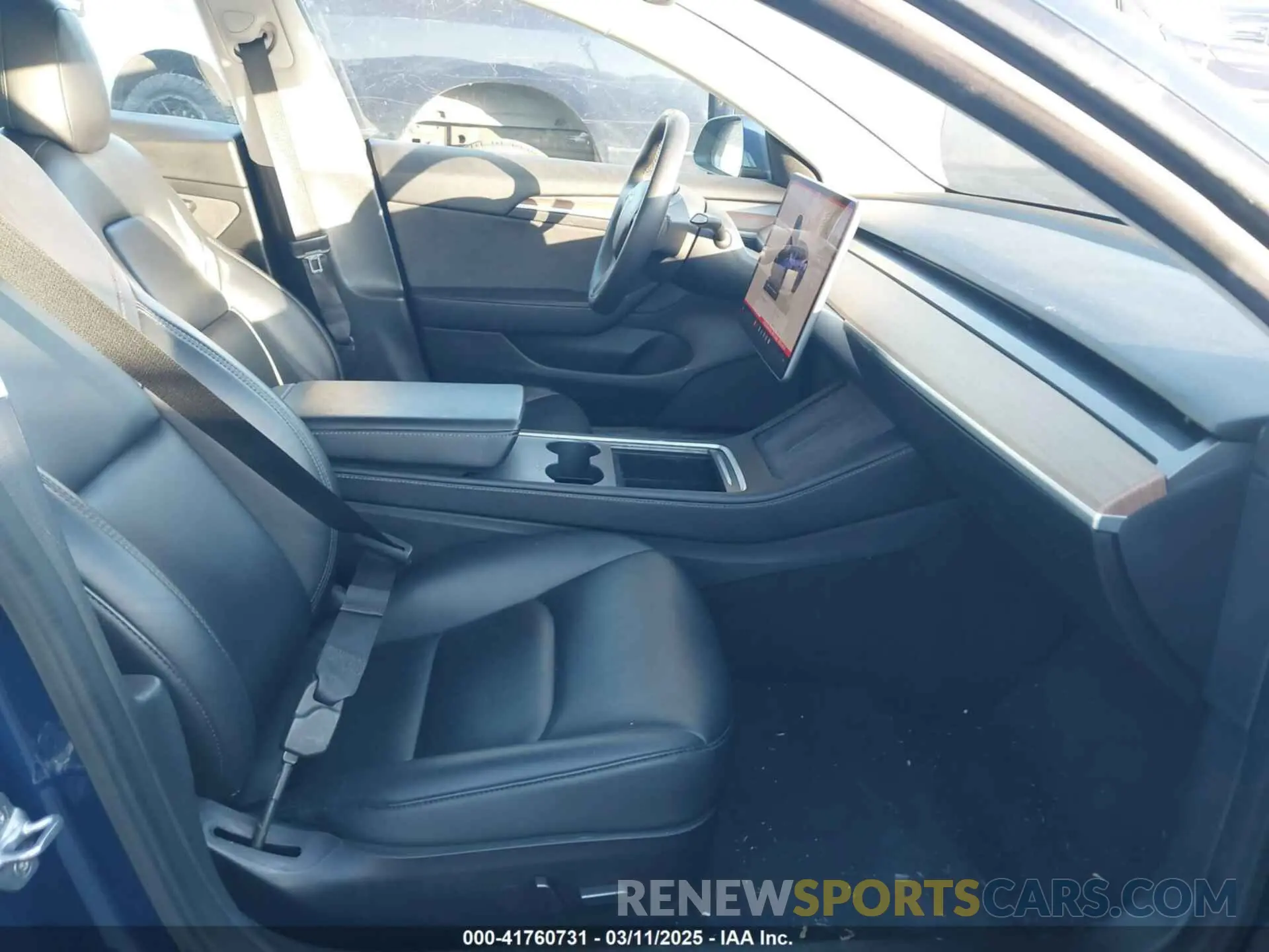 5 Photograph of a damaged car 5YJ3E1EA3NF190553 TESLA MODEL 3 2022