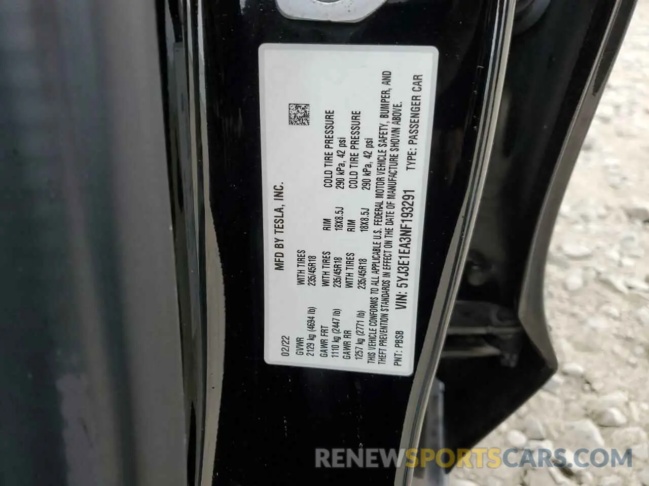 12 Photograph of a damaged car 5YJ3E1EA3NF193291 TESLA MODEL 3 2022