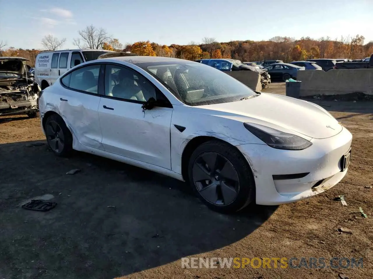 4 Photograph of a damaged car 5YJ3E1EA3NF251867 TESLA MODEL 3 2022