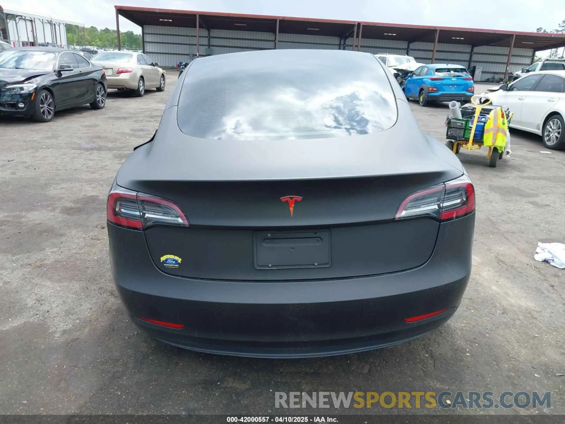 15 Photograph of a damaged car 5YJ3E1EA3NF287512 TESLA MODEL 3 2022