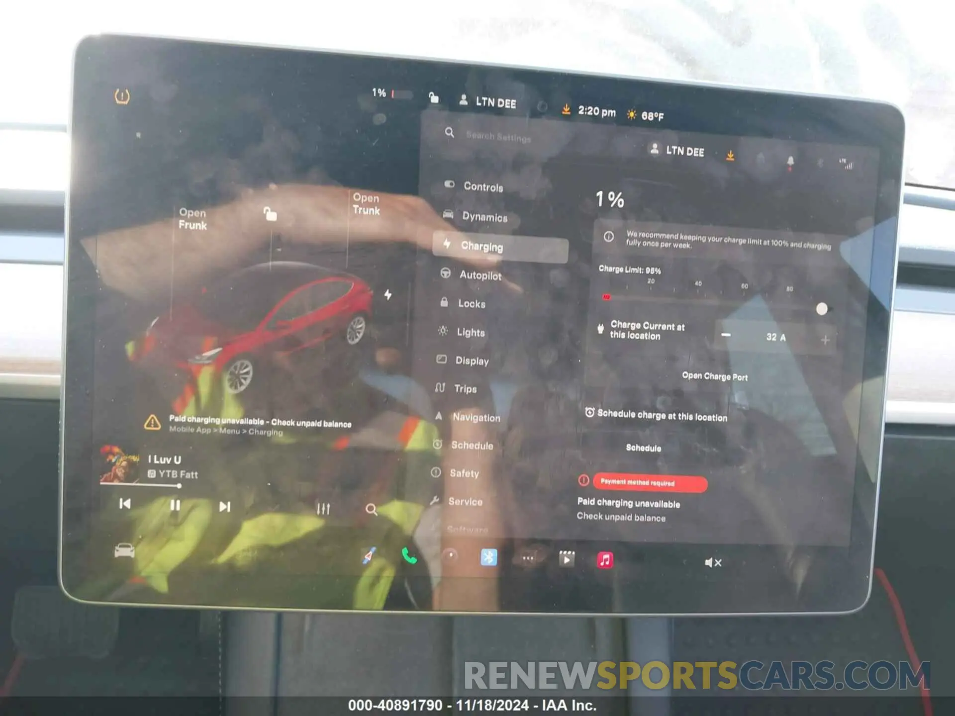17 Photograph of a damaged car 5YJ3E1EA3NF288336 TESLA MODEL 3 2022