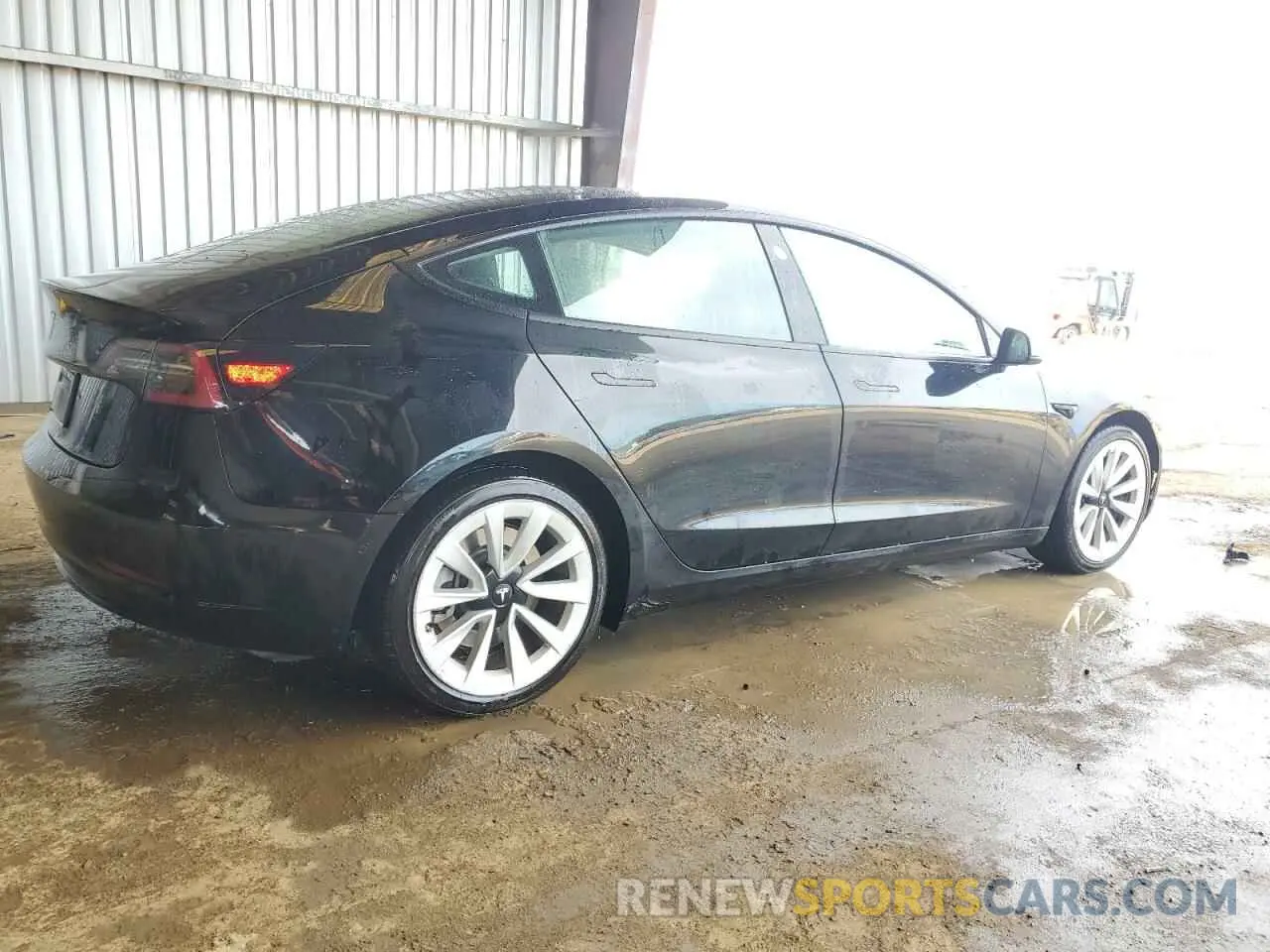 3 Photograph of a damaged car 5YJ3E1EA3NF289292 TESLA MODEL 3 2022