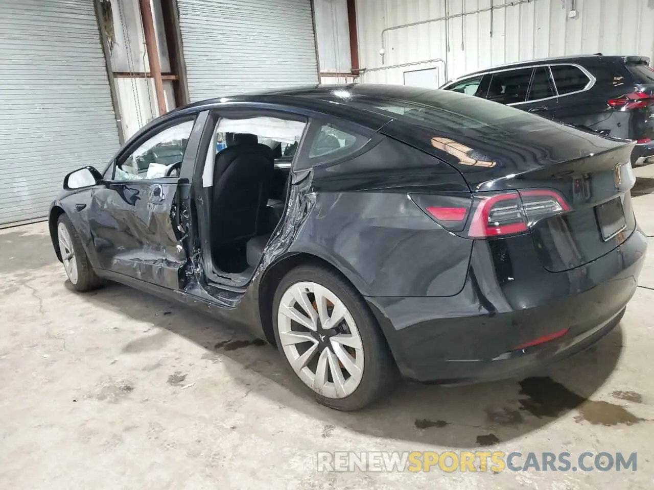 2 Фотография поврежденного автомобиля 5YJ3E1EA3NF291205 TESLA MODEL 3 2022