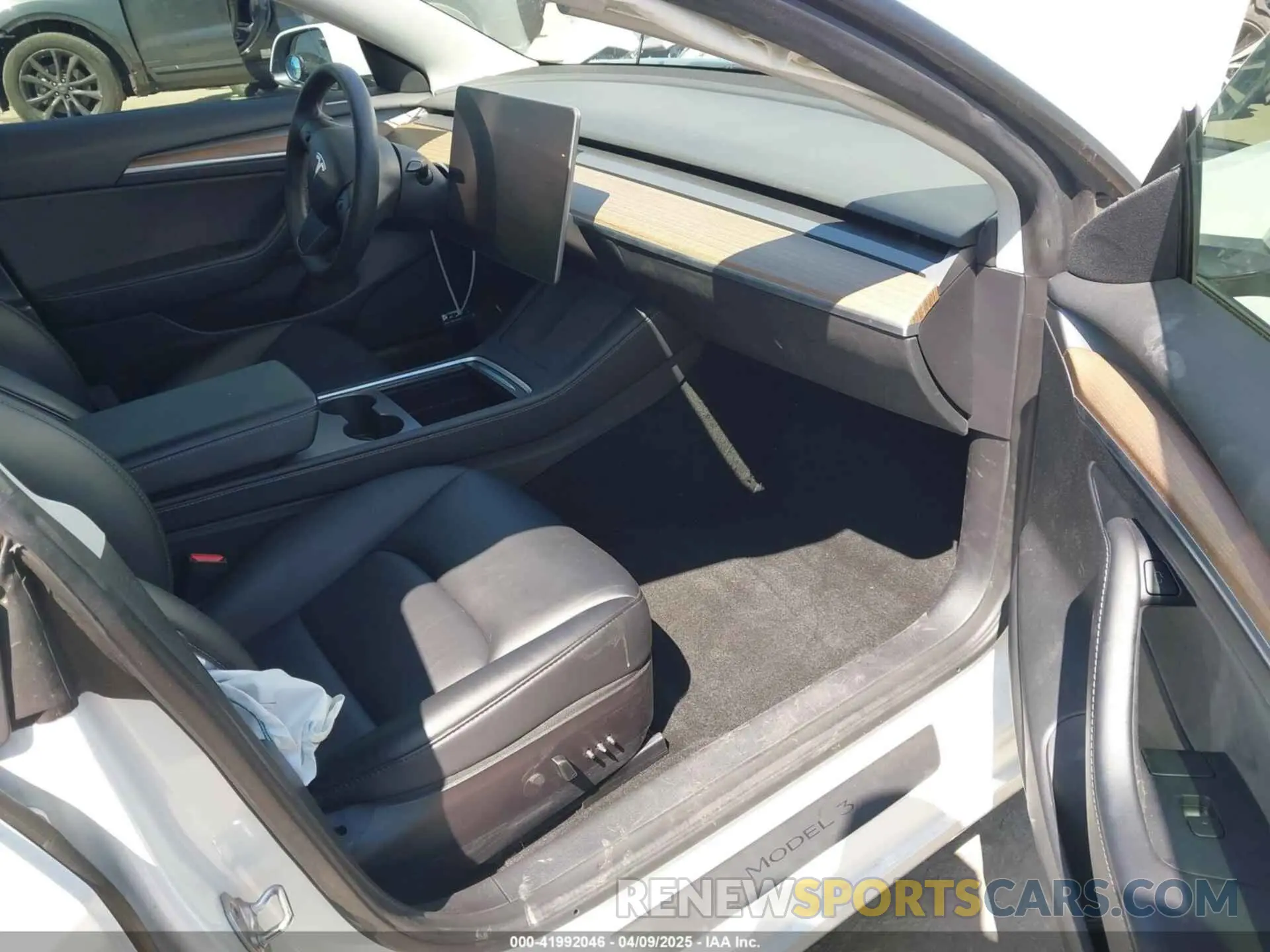 5 Фотография поврежденного автомобиля 5YJ3E1EA3NF294282 TESLA MODEL 3 2022