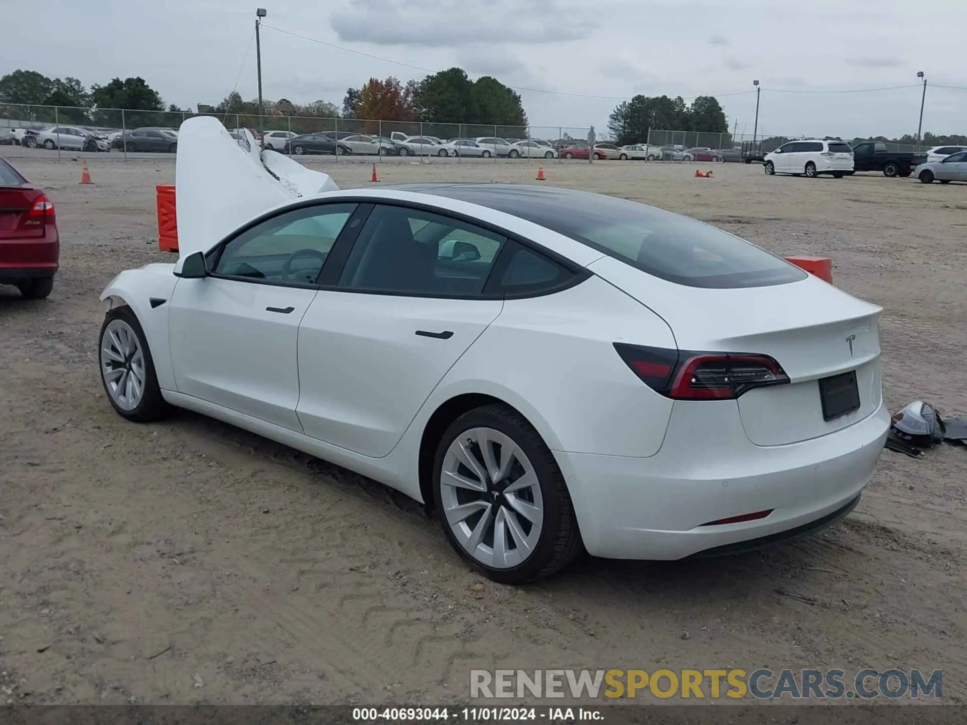 3 Photograph of a damaged car 5YJ3E1EA3NF302753 TESLA MODEL 3 2022