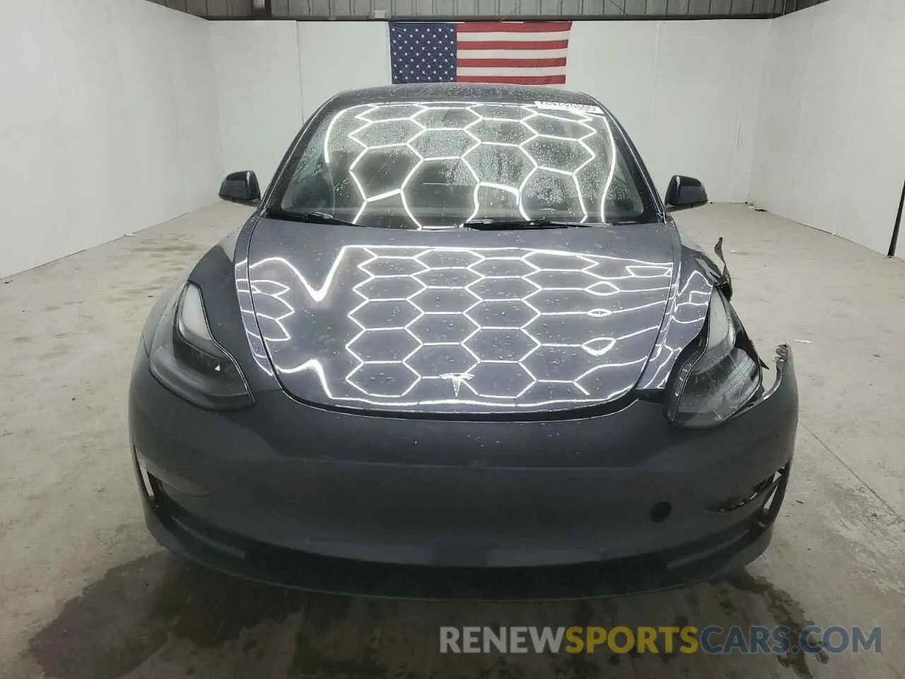 5 Photograph of a damaged car 5YJ3E1EA3NF369689 TESLA MODEL 3 2022