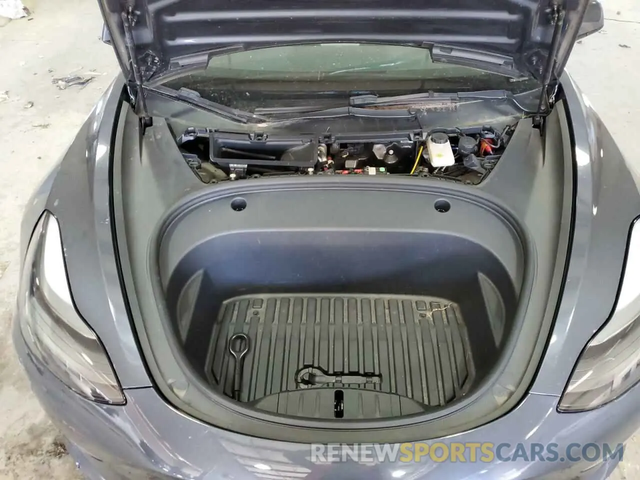 11 Photograph of a damaged car 5YJ3E1EA3NF370048 TESLA MODEL 3 2022