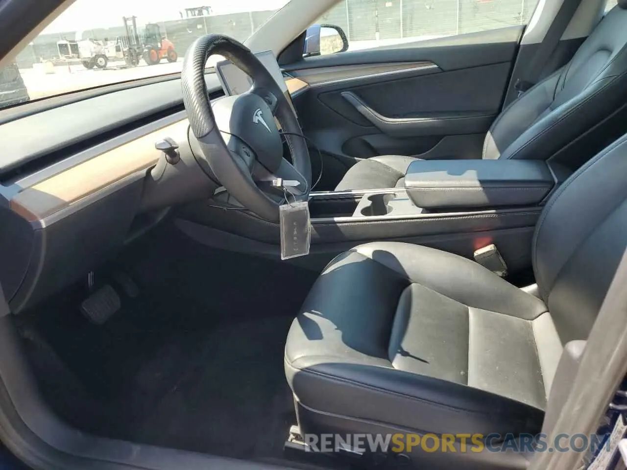 7 Photograph of a damaged car 5YJ3E1EA3NF370115 TESLA MODEL 3 2022