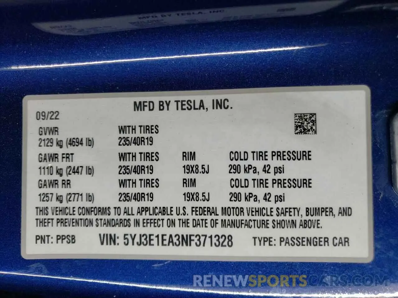 12 Photograph of a damaged car 5YJ3E1EA3NF371328 TESLA MODEL 3 2022
