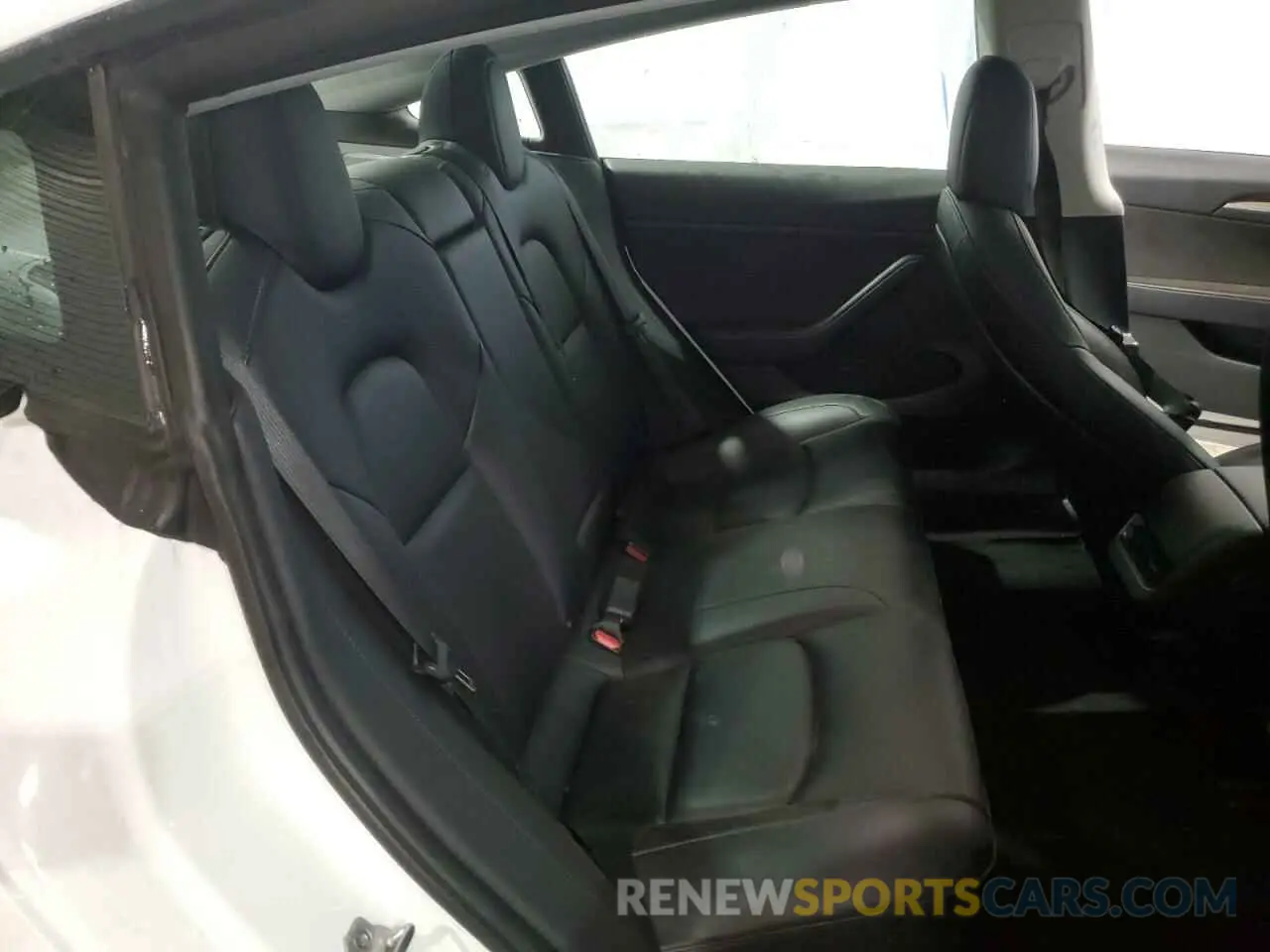 10 Фотография поврежденного автомобиля 5YJ3E1EA3NF371376 TESLA MODEL 3 2022