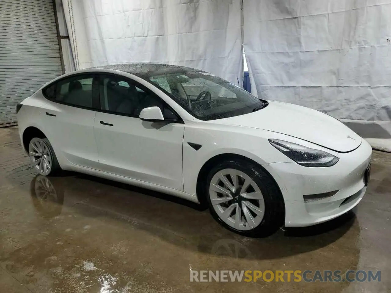 4 Фотография поврежденного автомобиля 5YJ3E1EA3NF371376 TESLA MODEL 3 2022