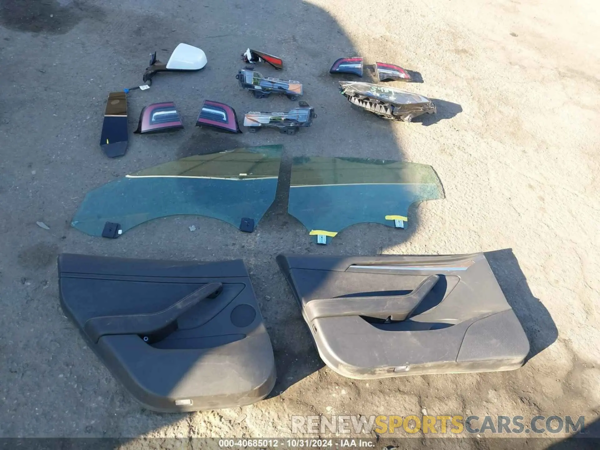 11 Photograph of a damaged car 5YJ3E1EA4NF104389 TESLA MODEL 3 2022