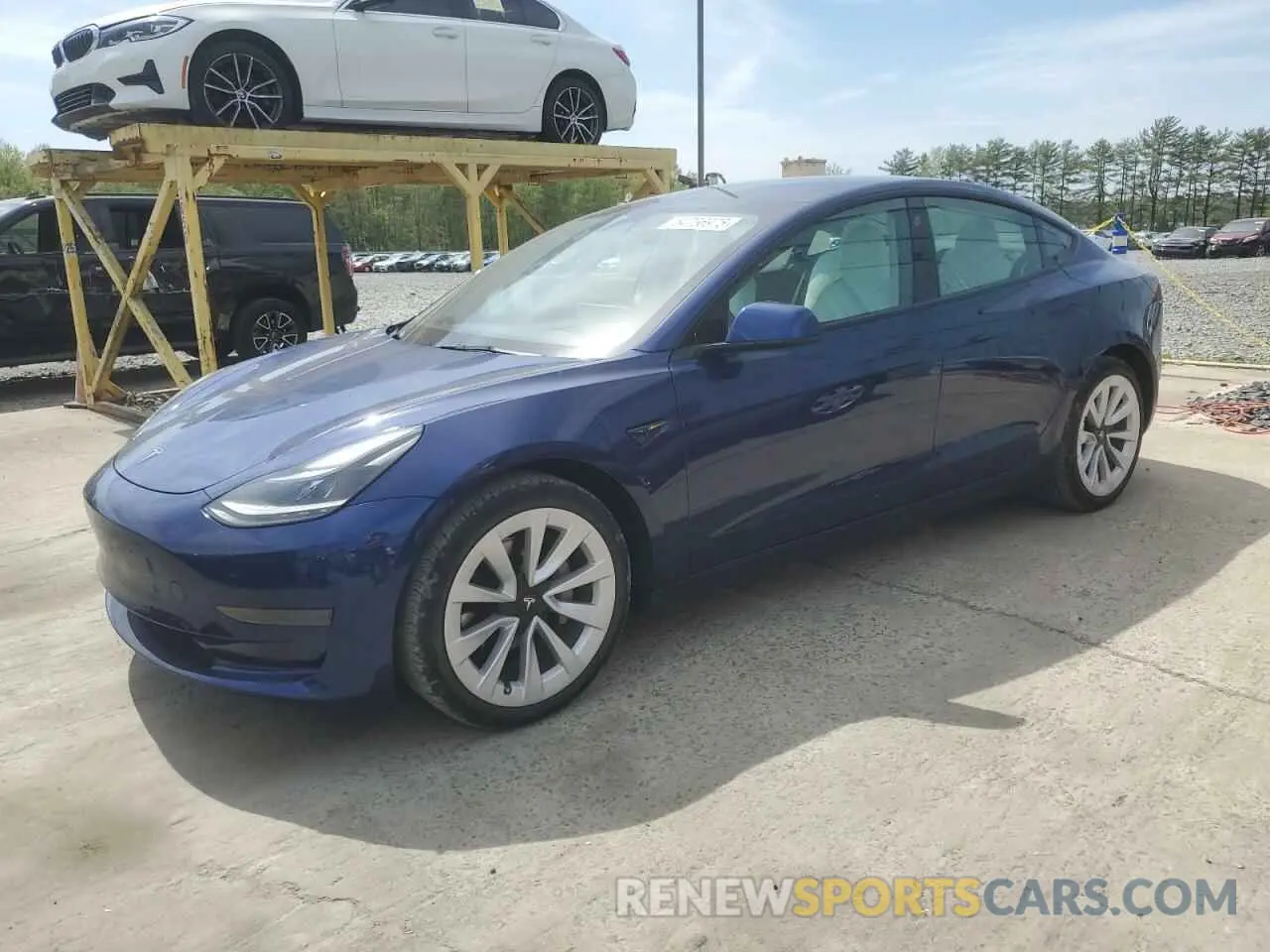 1 Photograph of a damaged car 5YJ3E1EA4NF155309 TESLA MODEL 3 2022