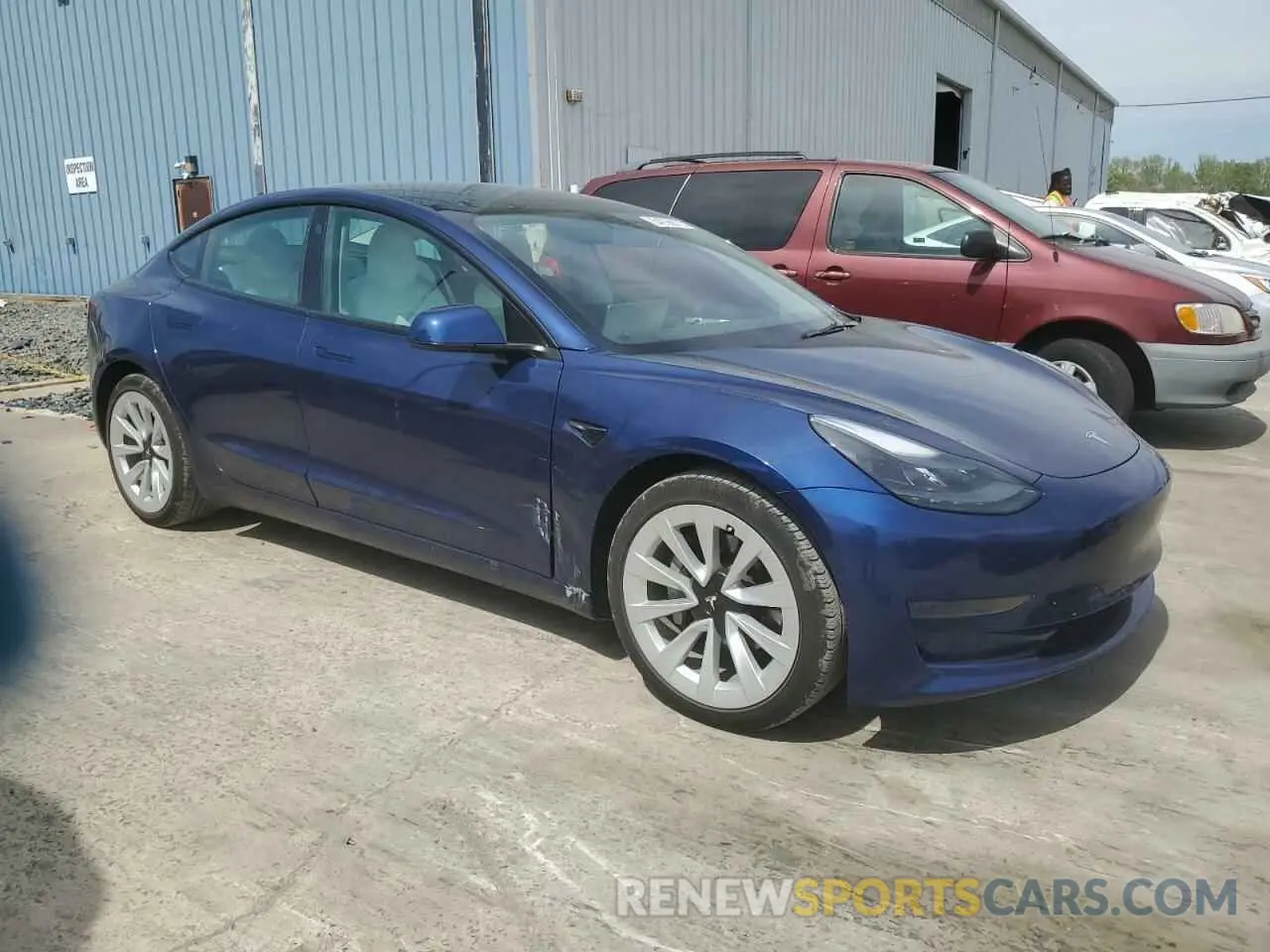 4 Photograph of a damaged car 5YJ3E1EA4NF155309 TESLA MODEL 3 2022