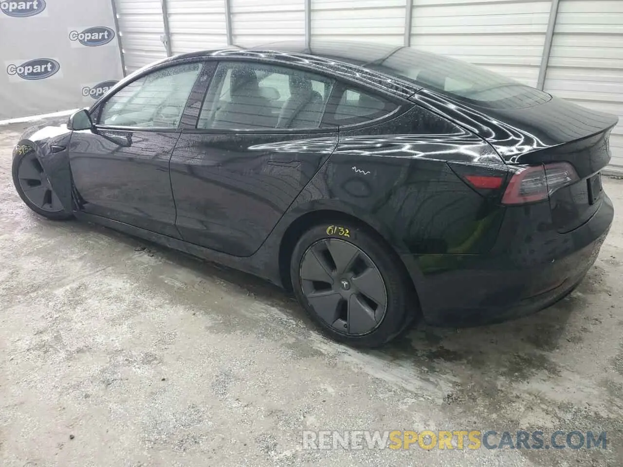 2 Photograph of a damaged car 5YJ3E1EA4NF188262 TESLA MODEL 3 2022