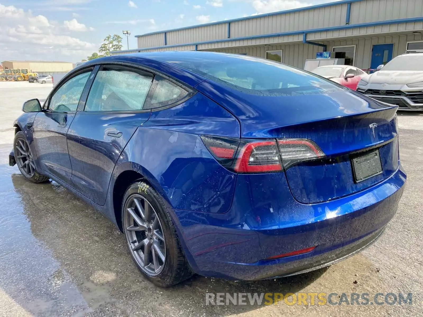 3 Photograph of a damaged car 5YJ3E1EA4NF191212 TESLA MODEL 3 2022