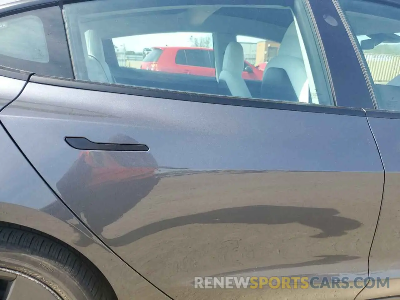 10 Photograph of a damaged car 5YJ3E1EA4NF244376 TESLA MODEL 3 2022