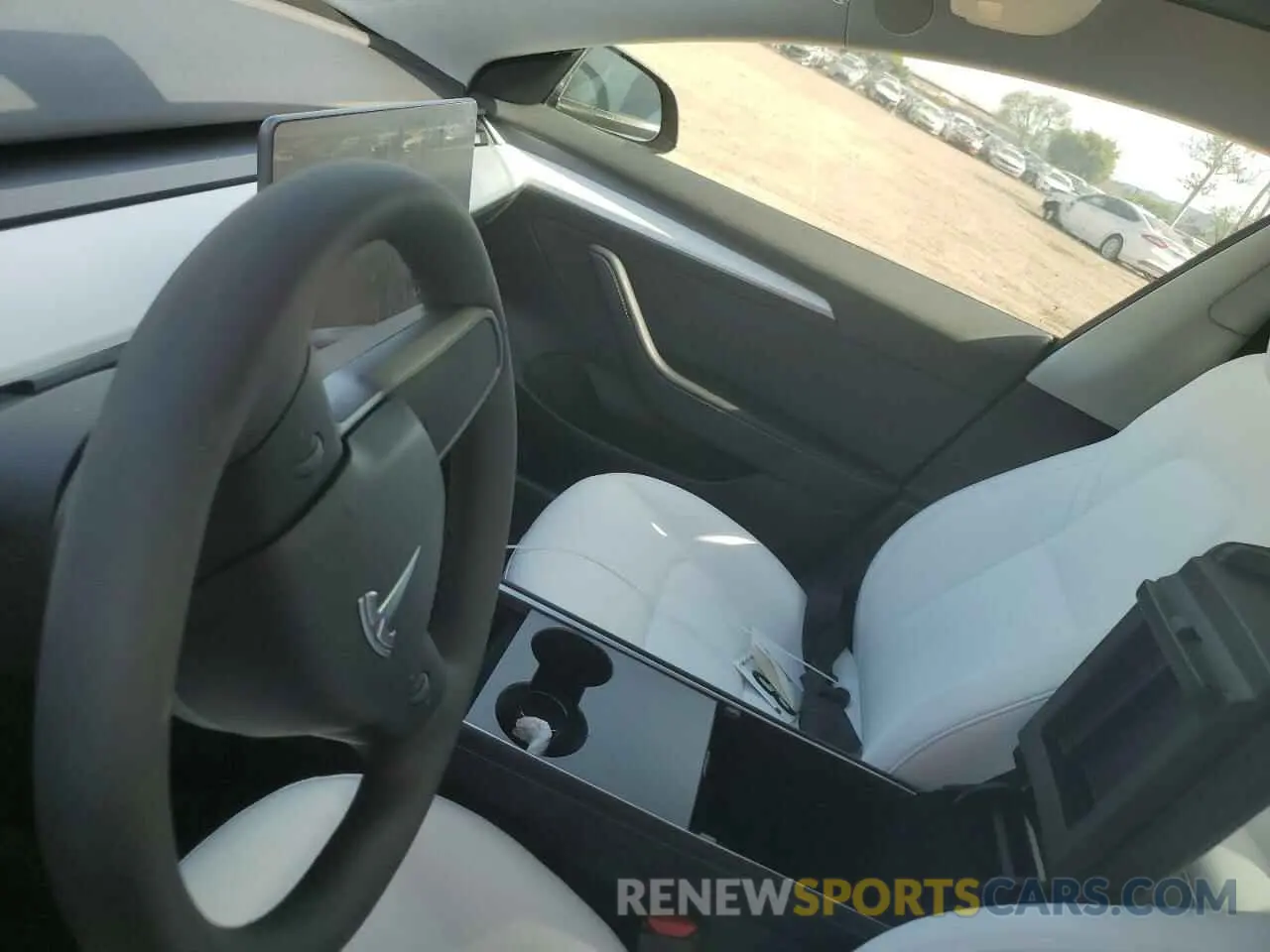 9 Photograph of a damaged car 5YJ3E1EA4NF244376 TESLA MODEL 3 2022