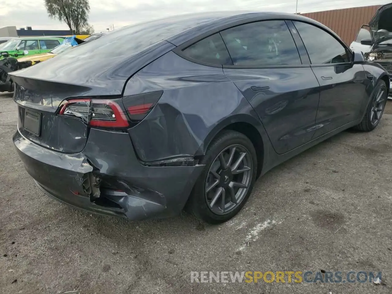3 Photograph of a damaged car 5YJ3E1EA4NF312207 TESLA MODEL 3 2022