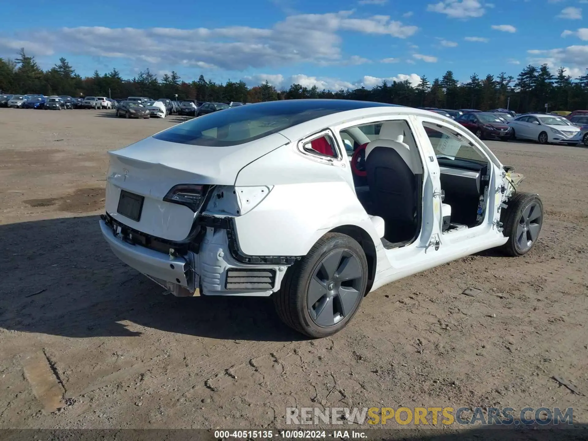 4 Фотография поврежденного автомобиля 5YJ3E1EA4NF320629 TESLA MODEL 3 2022