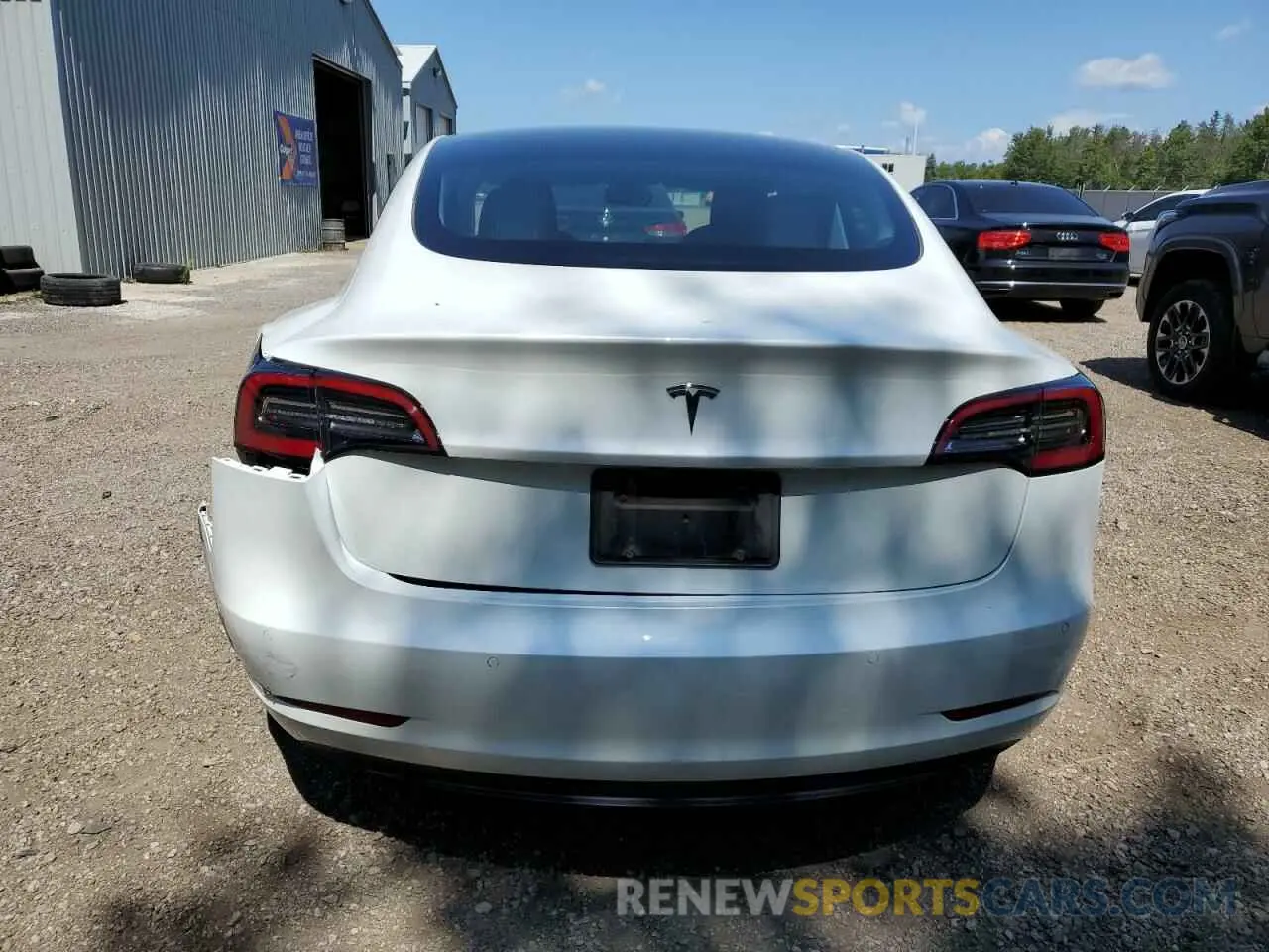 6 Photograph of a damaged car 5YJ3E1EA4NF340377 TESLA MODEL 3 2022