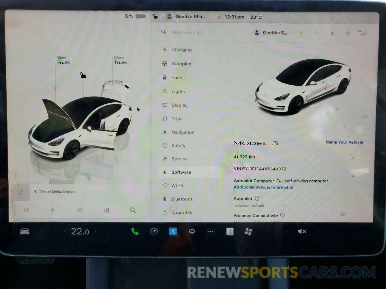 9 Photograph of a damaged car 5YJ3E1EA4NF340377 TESLA MODEL 3 2022