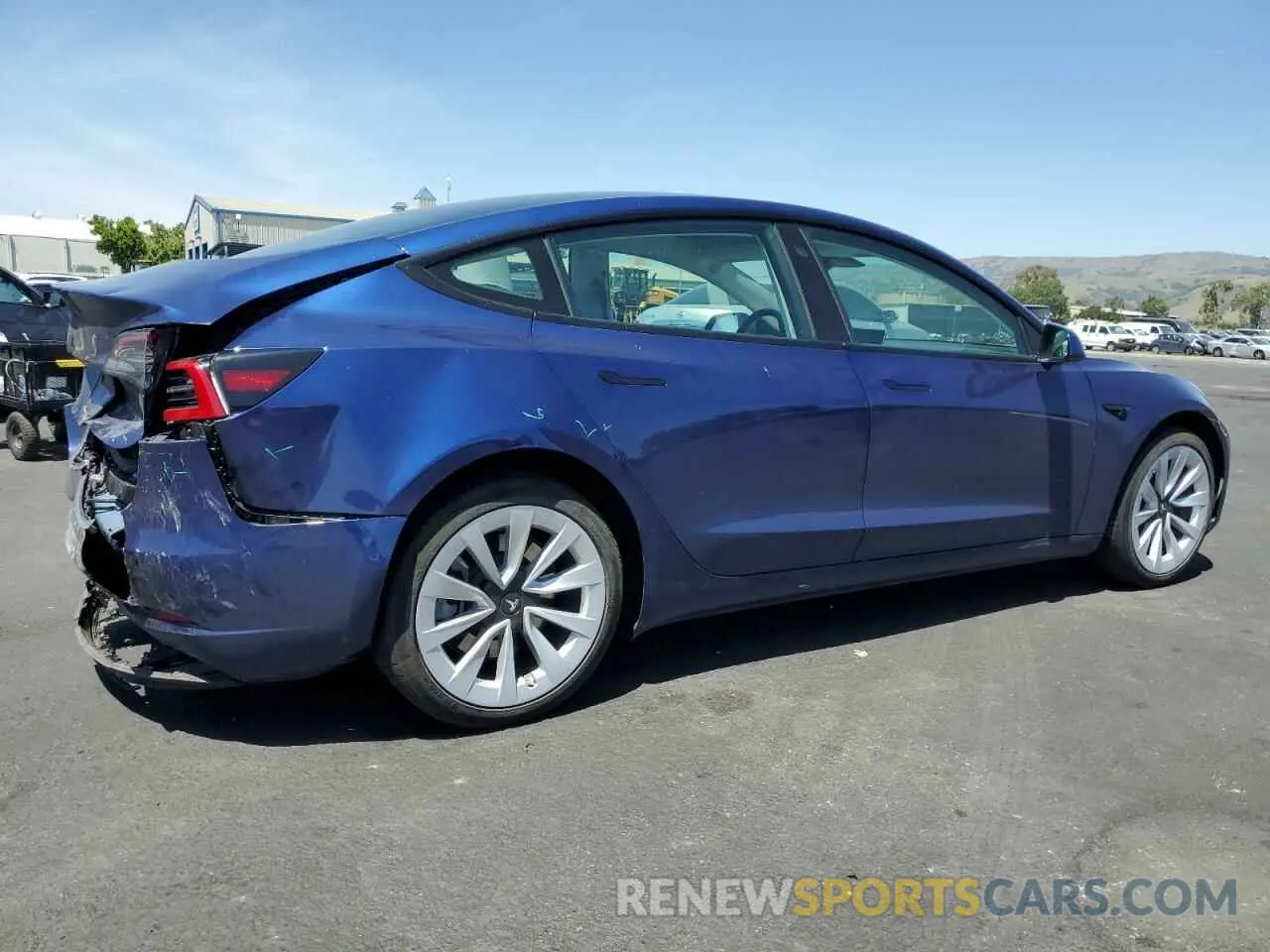 3 Photograph of a damaged car 5YJ3E1EA4NF353873 TESLA MODEL 3 2022