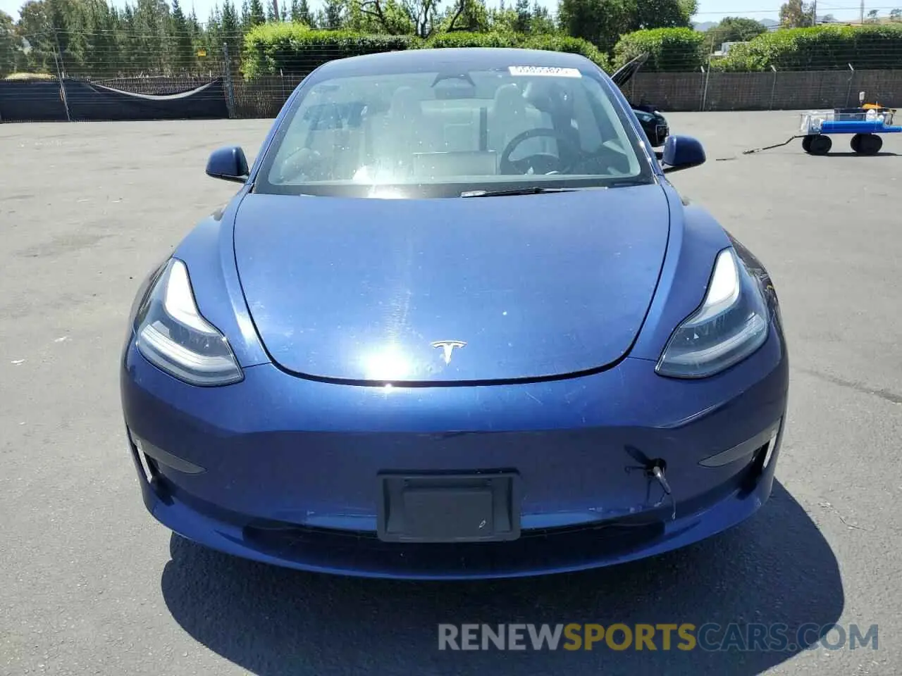 5 Photograph of a damaged car 5YJ3E1EA4NF353873 TESLA MODEL 3 2022