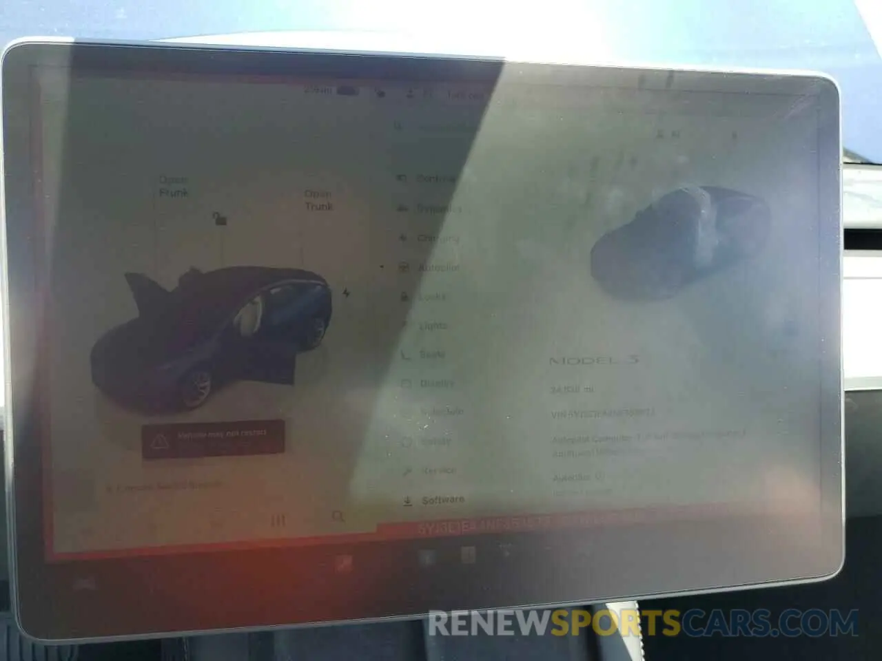 9 Photograph of a damaged car 5YJ3E1EA4NF353873 TESLA MODEL 3 2022