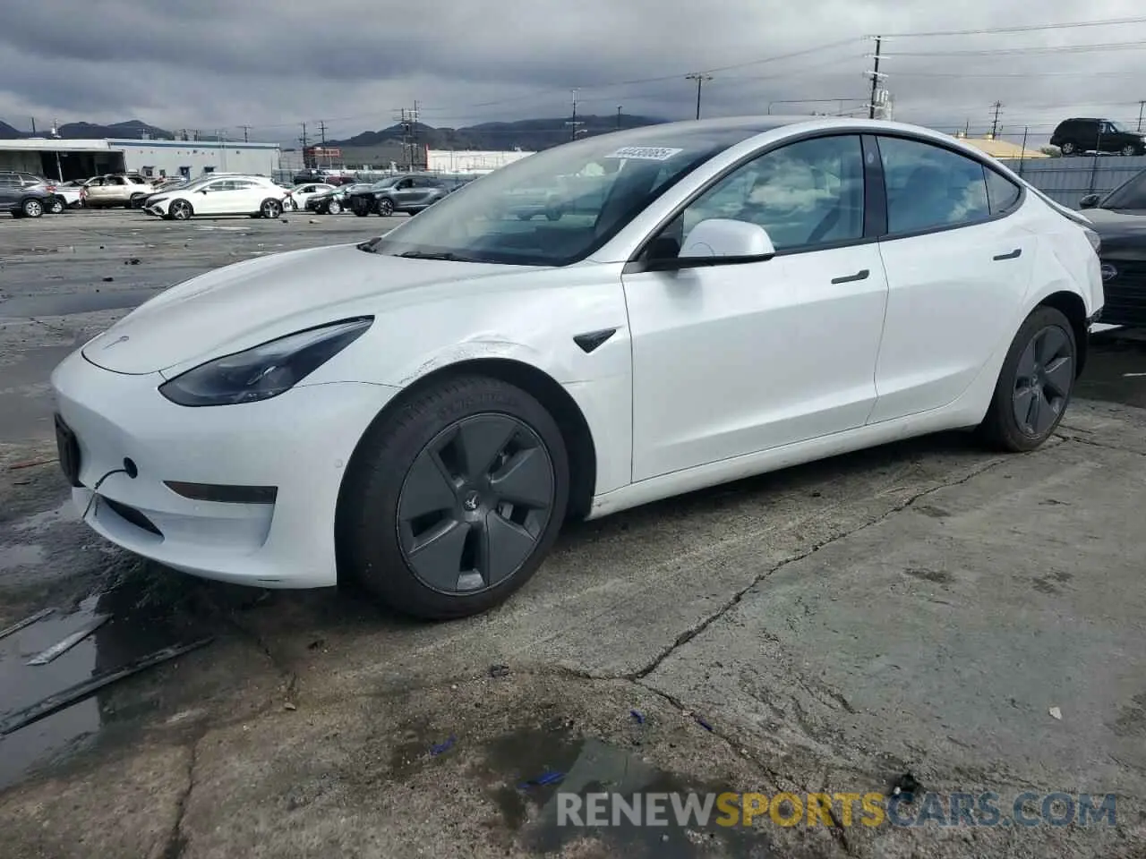 1 Photograph of a damaged car 5YJ3E1EA4NF354750 TESLA MODEL 3 2022