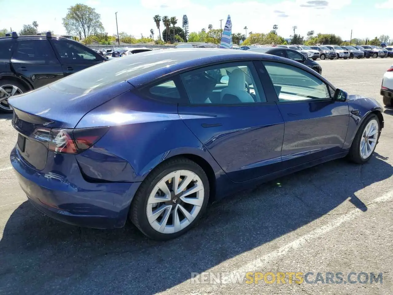 3 Photograph of a damaged car 5YJ3E1EA4NF361410 TESLA MODEL 3 2022