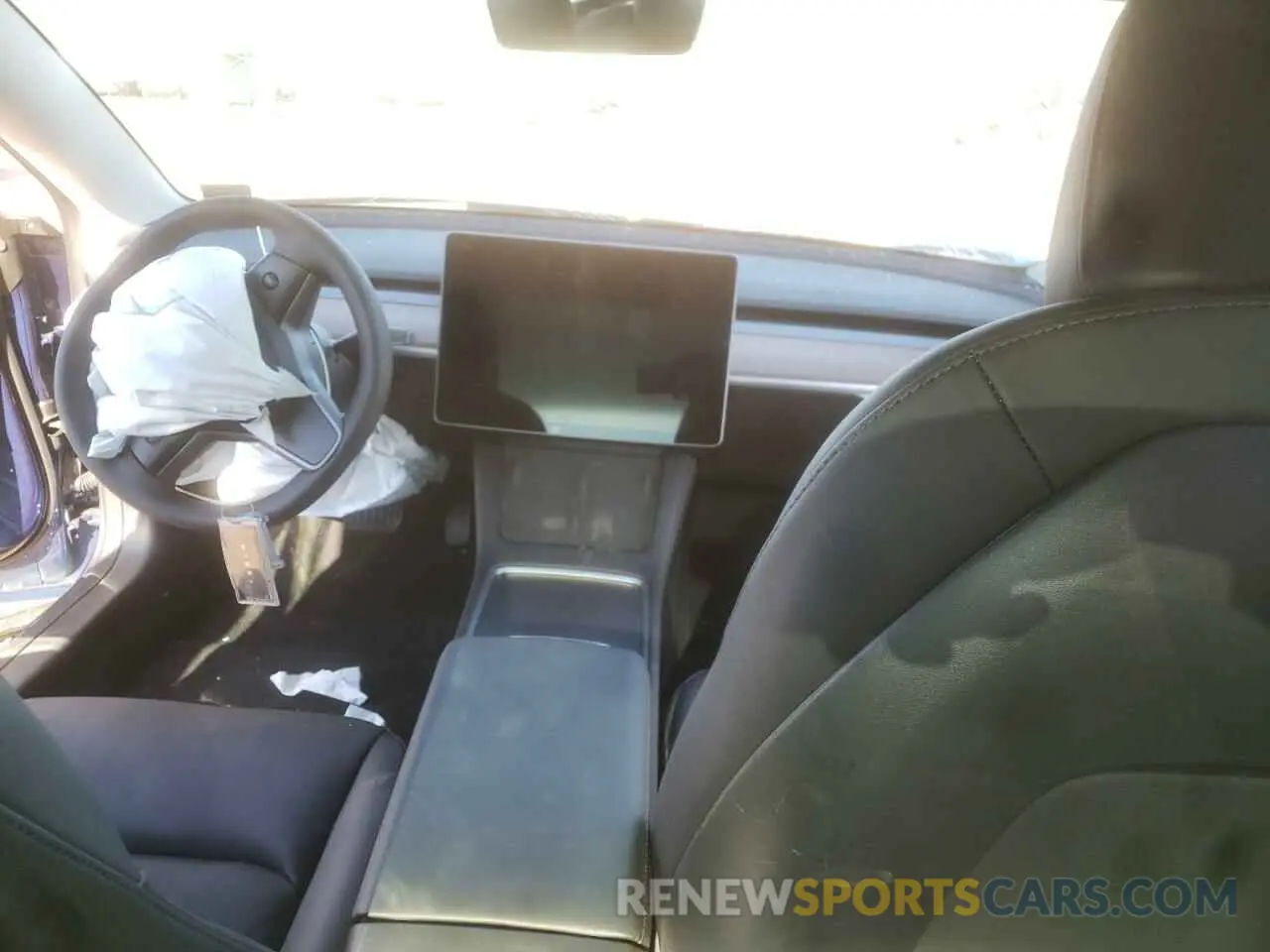 8 Photograph of a damaged car 5YJ3E1EA4NF370494 TESLA MODEL 3 2022