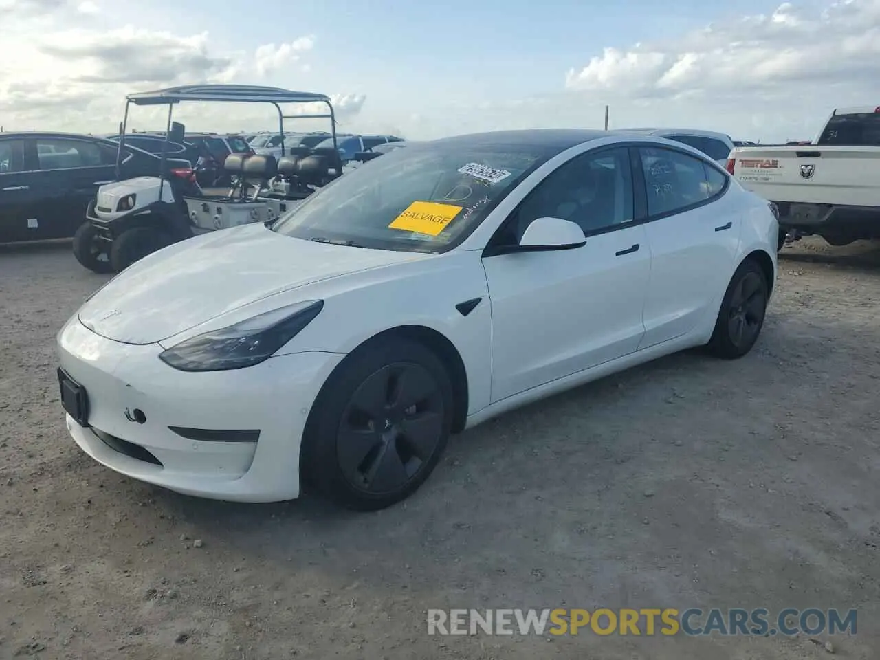 1 Photograph of a damaged car 5YJ3E1EA4NF370754 TESLA MODEL 3 2022