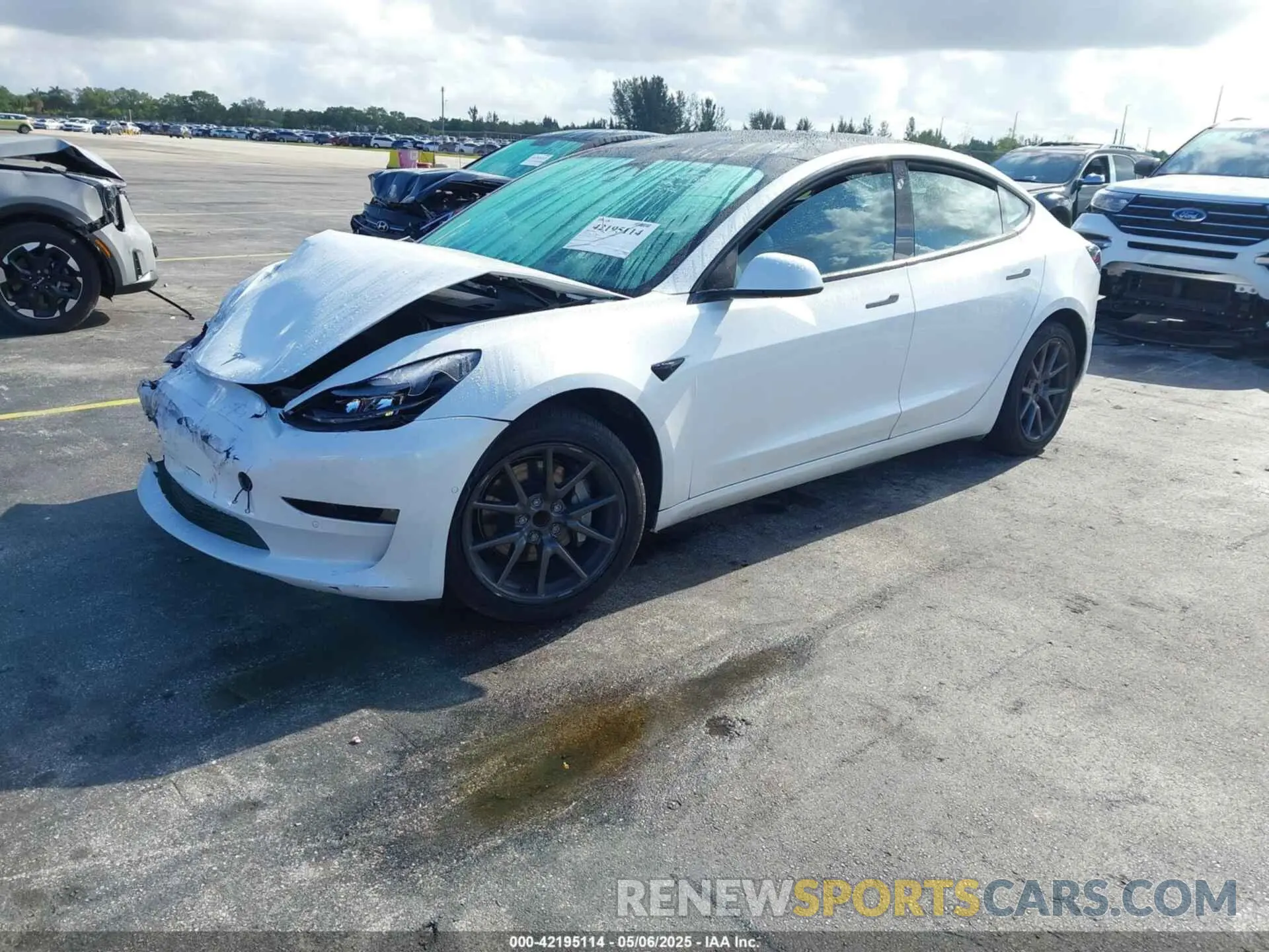 2 Фотография поврежденного автомобиля 5YJ3E1EA5NF164309 TESLA MODEL 3 2022
