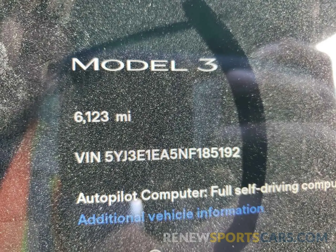 8 Photograph of a damaged car 5YJ3E1EA5NF185192 TESLA MODEL 3 2022