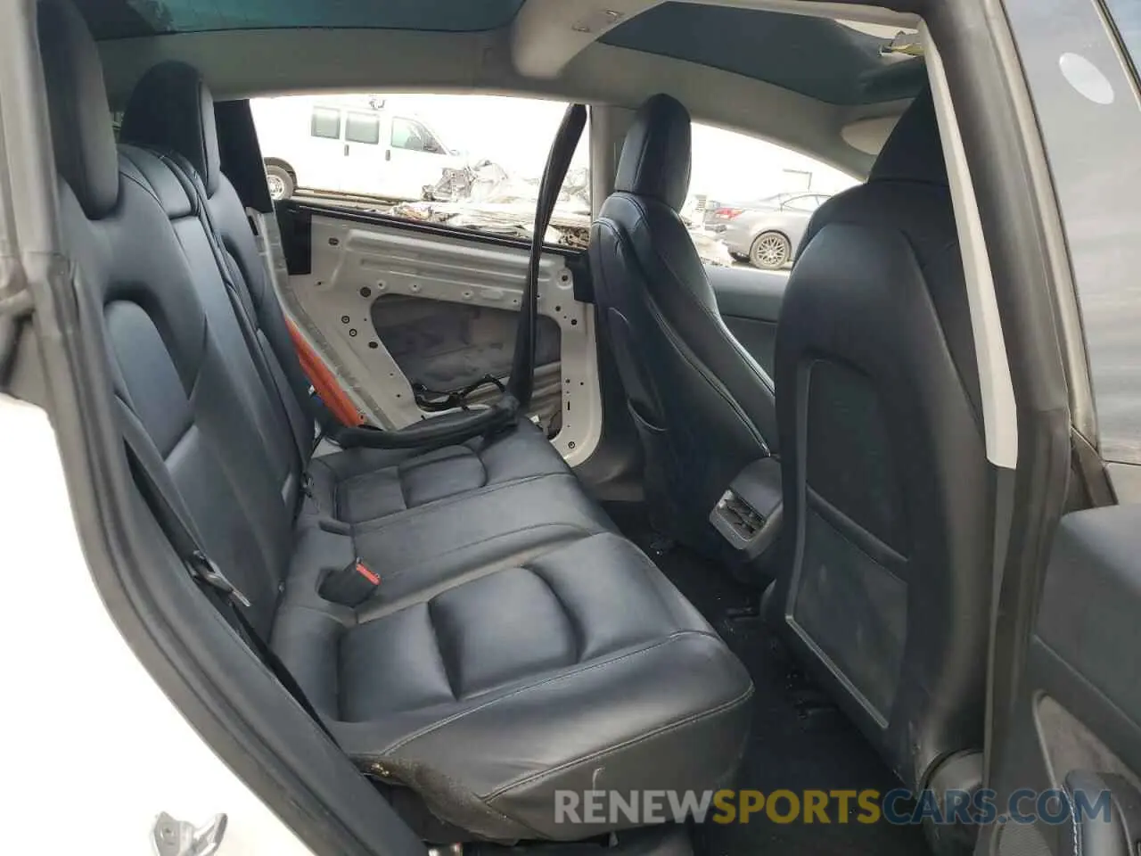 11 Photograph of a damaged car 5YJ3E1EA5NF201715 TESLA MODEL 3 2022